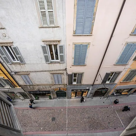 Apartament Lunch Sant'alessandro *